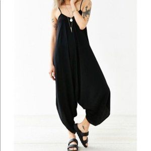 Silence + Noise Size Large Black Sleeveless Jumpsuit Casual
